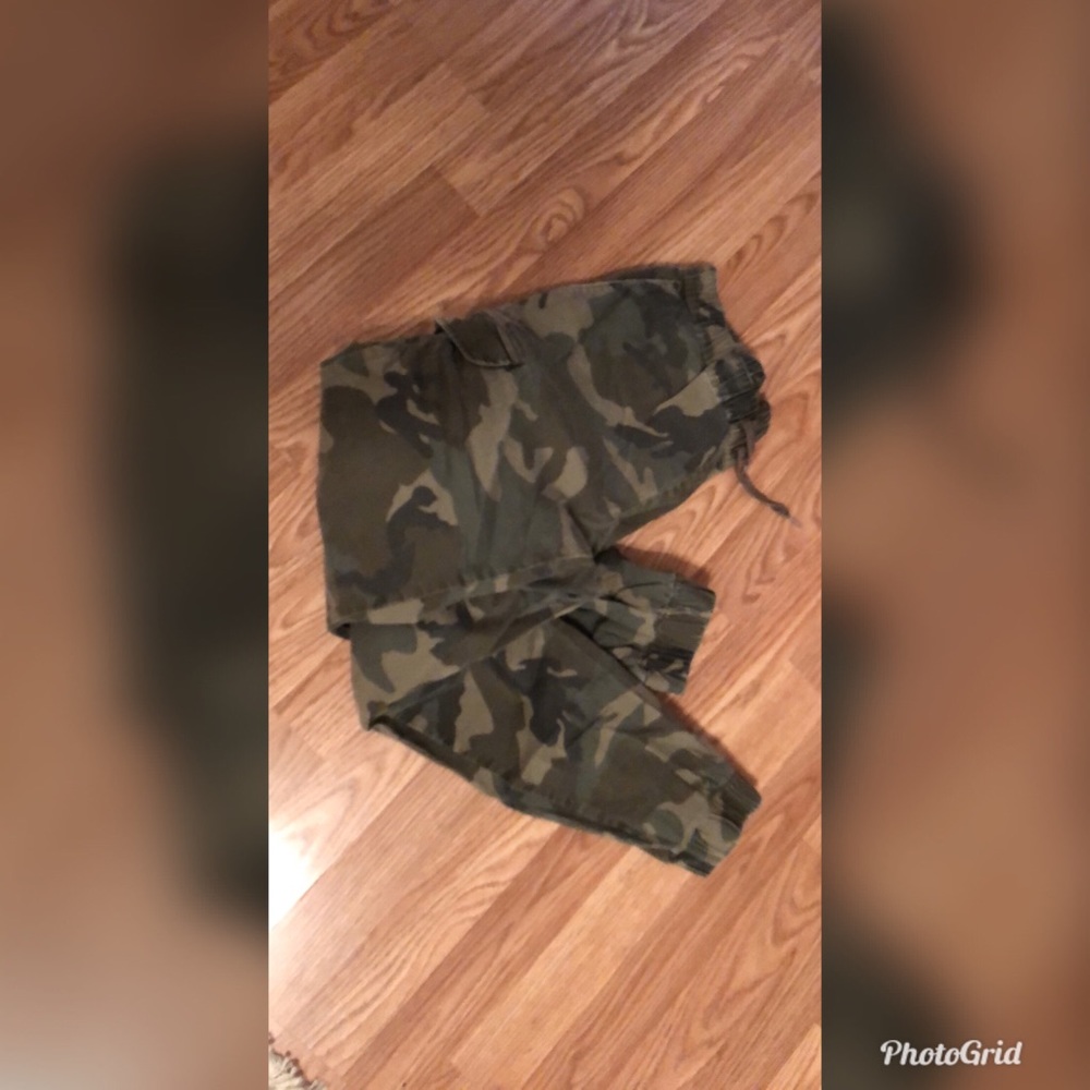 Camo pants 😍